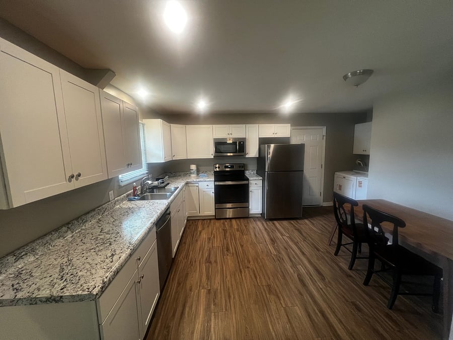 Furnished Finder property 858641_1 photo 4