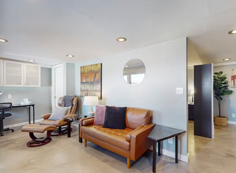 Furnished Finder property 858655_2 photo 6