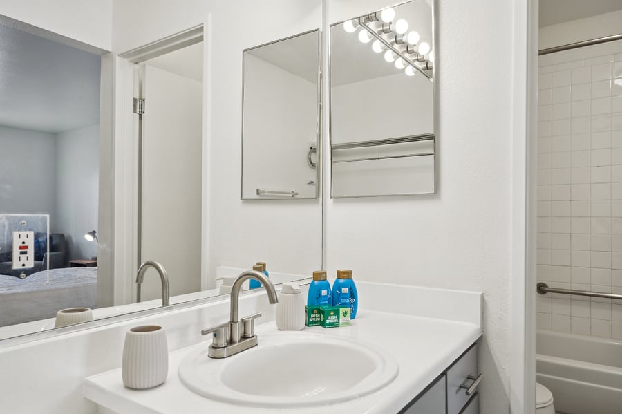Furnished Finder property 858656_1 photo 9