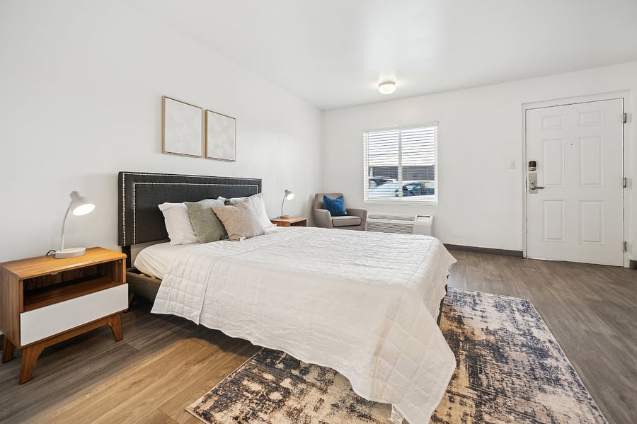 Furnished Finder property 858656_1 photo 12