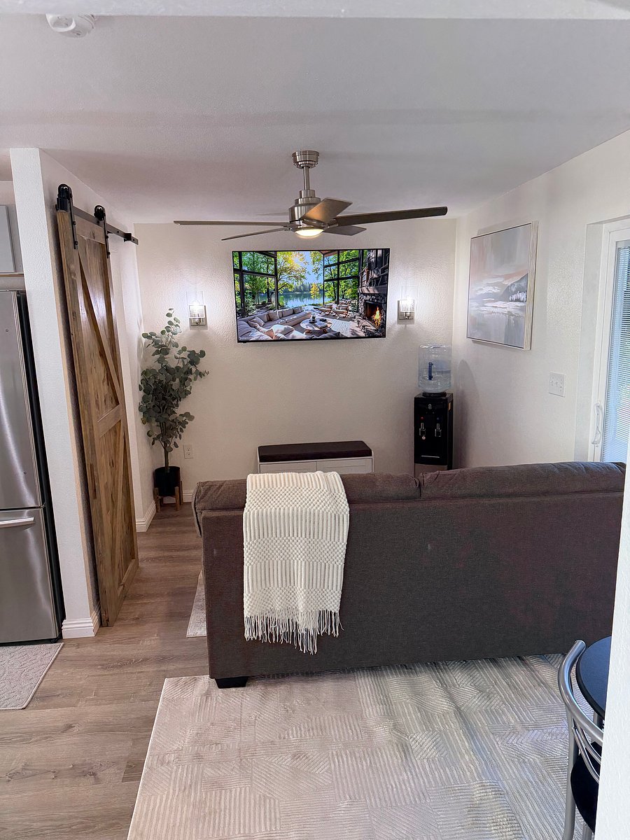 Furnished Finder property 858657_1 photo 3