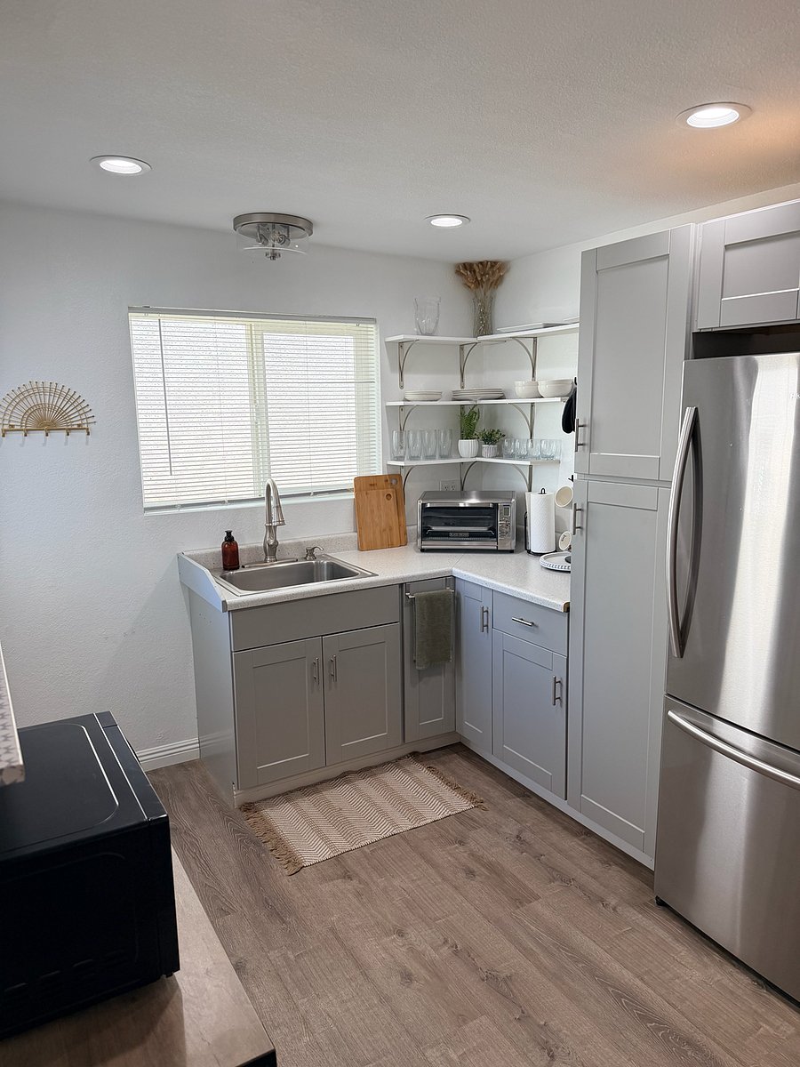 Furnished Finder property 858657_1 photo 3