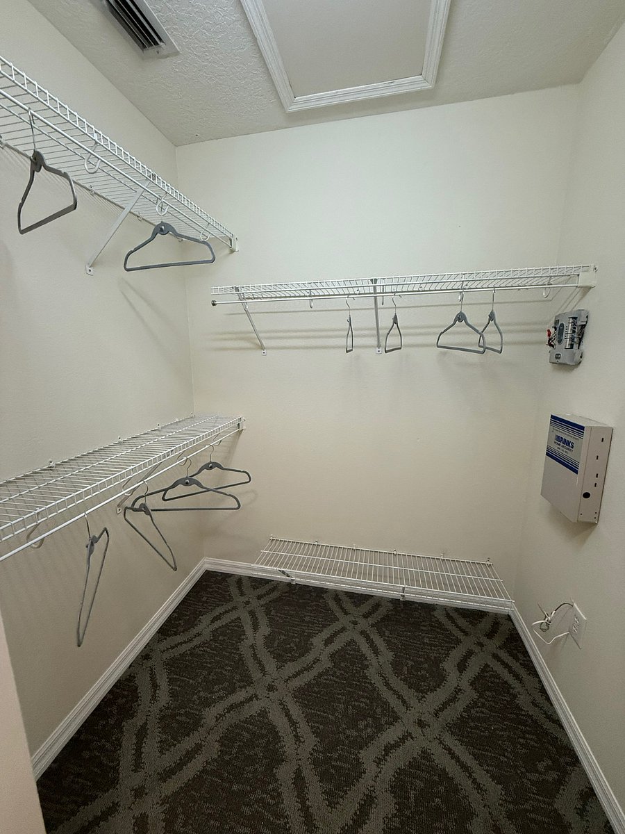 Furnished Finder property 858660_1 photo 7