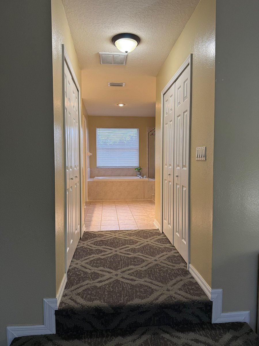 Furnished Finder property 858660_1 photo 3