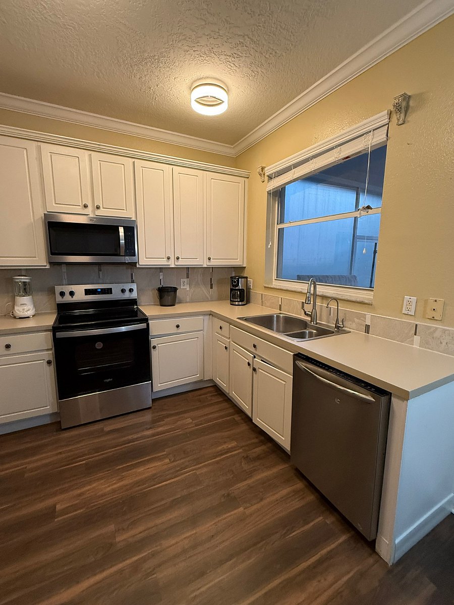 Furnished Finder property 858660_1 photo 10