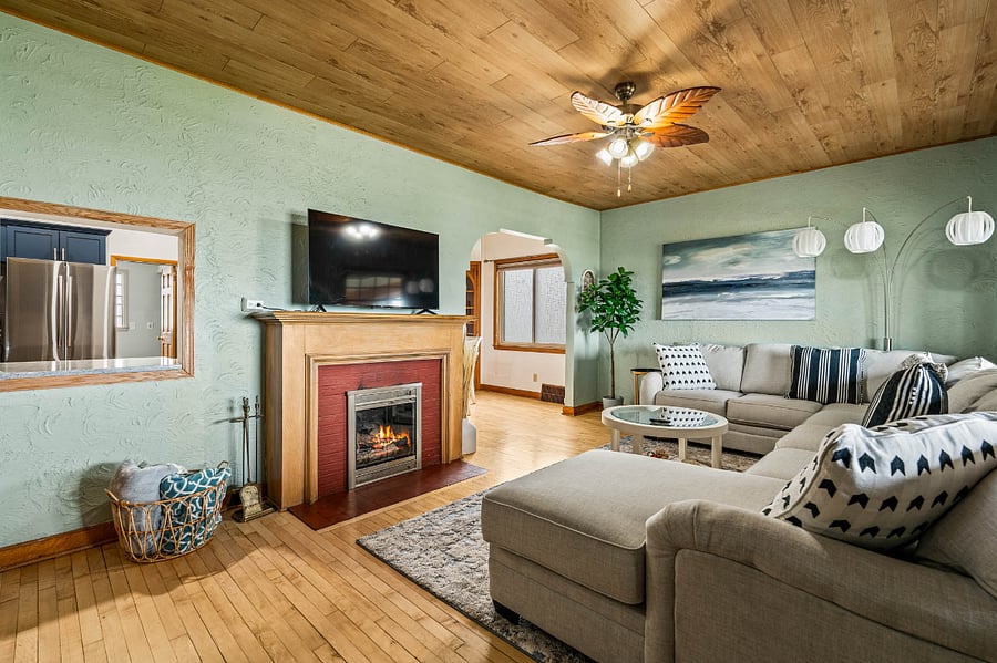 Furnished Finder property 858701_1 photo 9