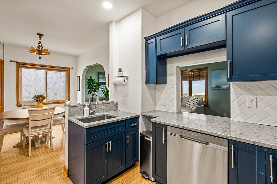 Furnished Finder property 858701_1 photo 16