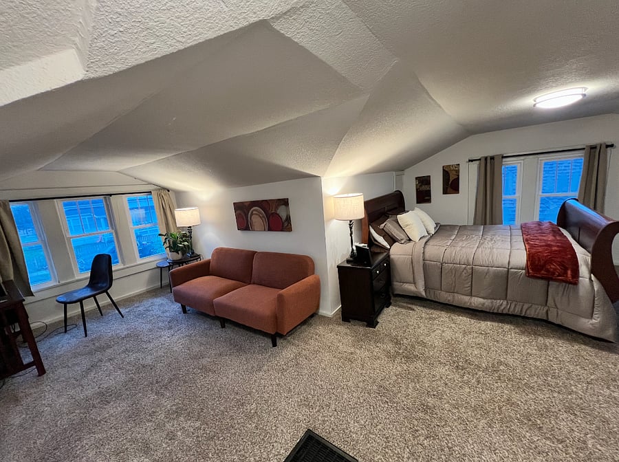 Furnished Finder property 858706_2 photo 10