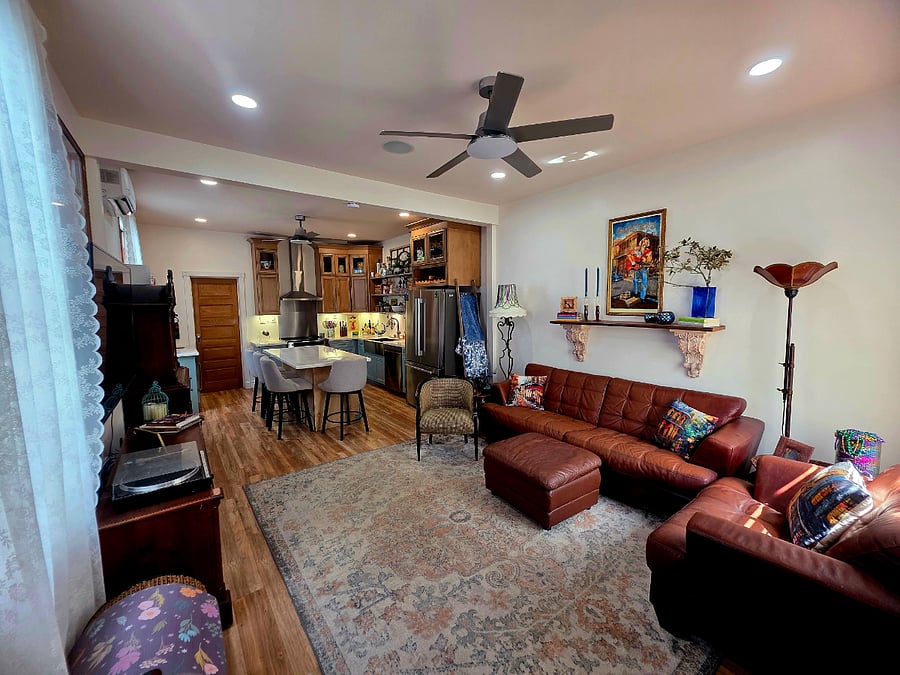 Furnished Finder property 858710_1 photo 3