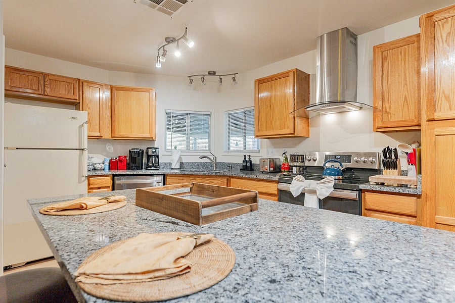 Furnished Finder property 858711_1 photo 14