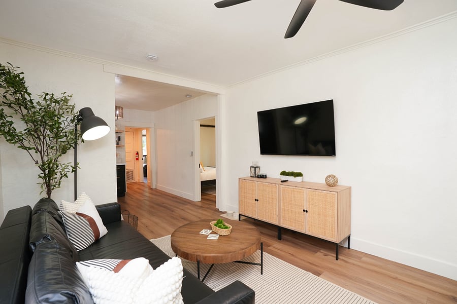 Furnished Finder property 858716_1 photo 3