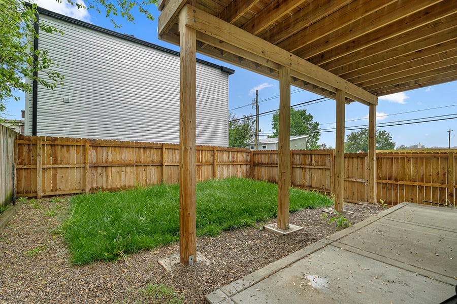 Furnished Finder property 858717_1 photo 17