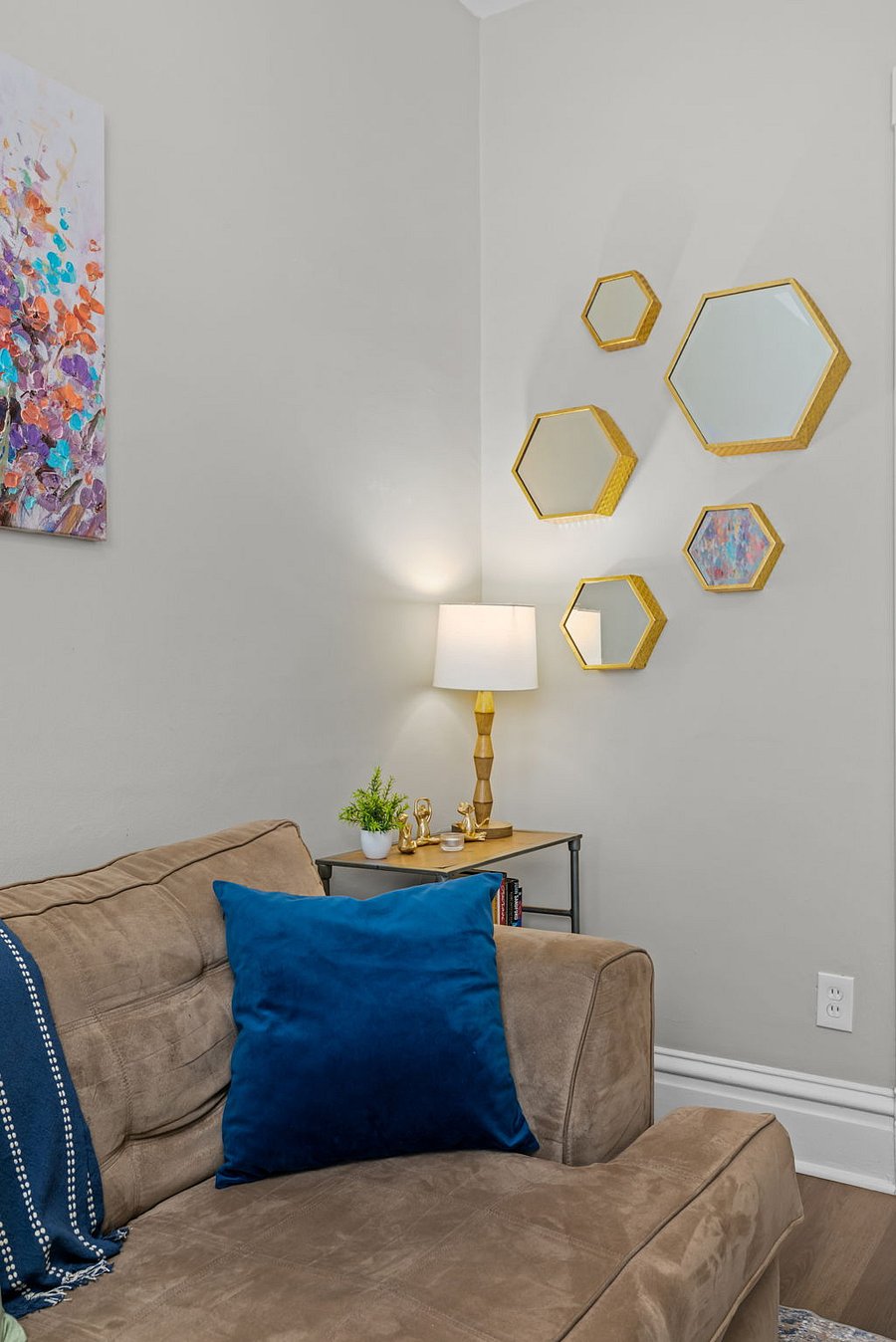 Furnished Finder property 858741_2 photo 5