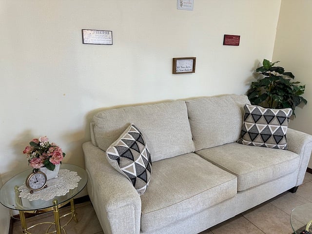 Furnished Finder property 858753_2 photo 32