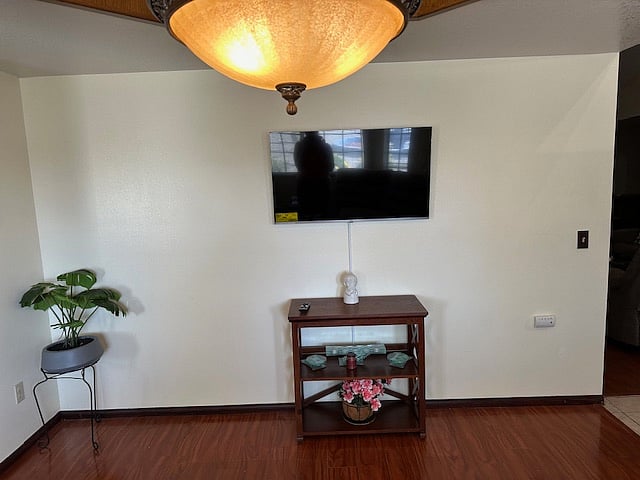 Furnished Finder property 858753_3 photo 43