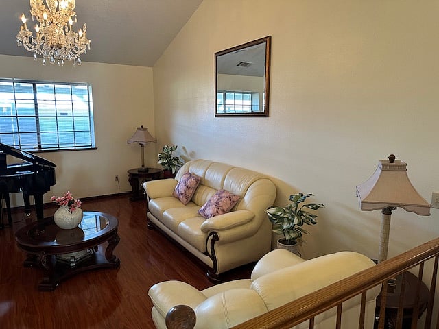 Furnished Finder property 858753_4 photo 33