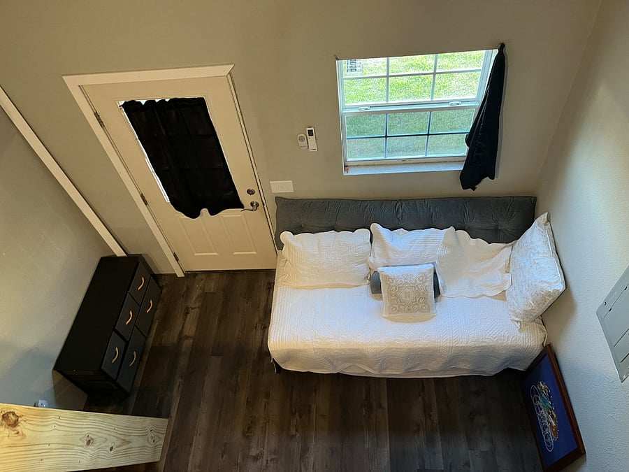 Furnished Finder property 858773_1 photo 4