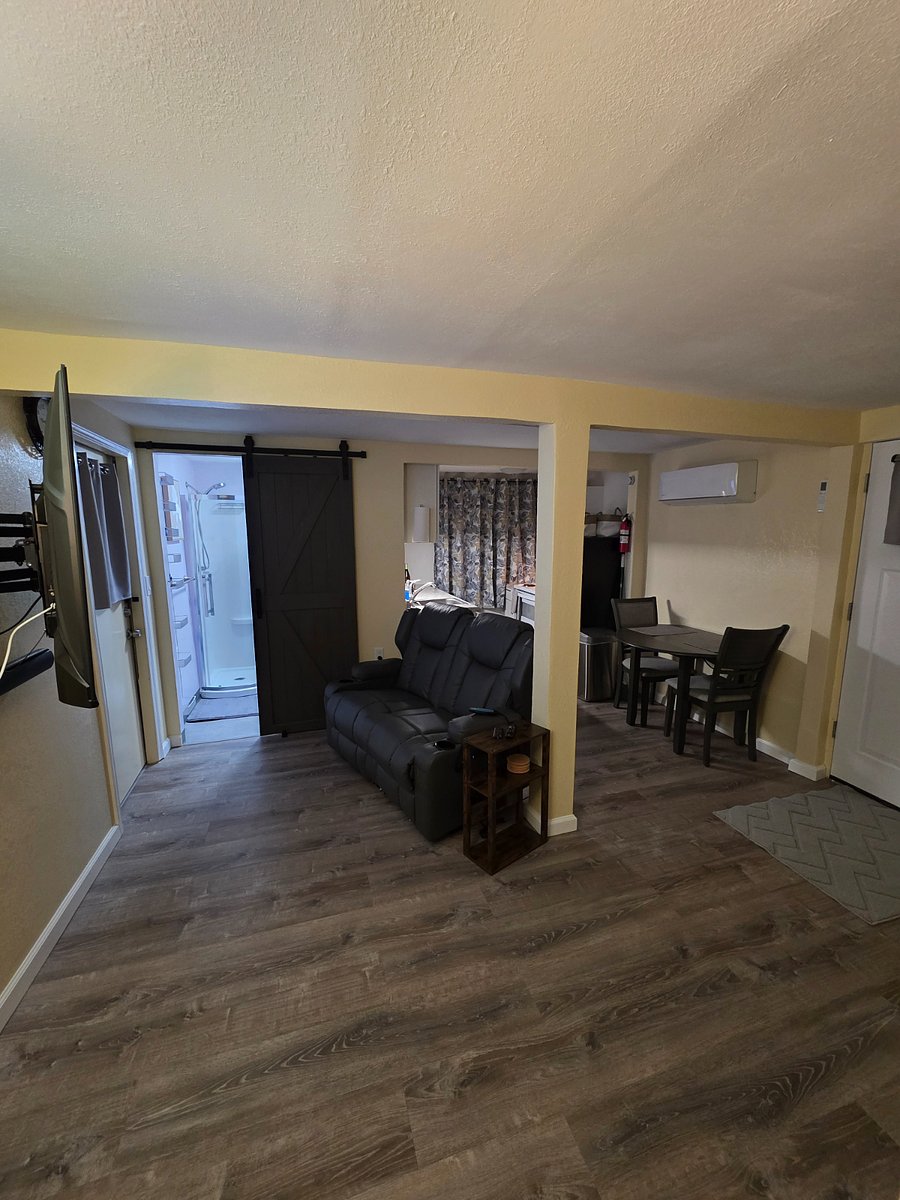 Furnished Finder property 858797_1 photo 8