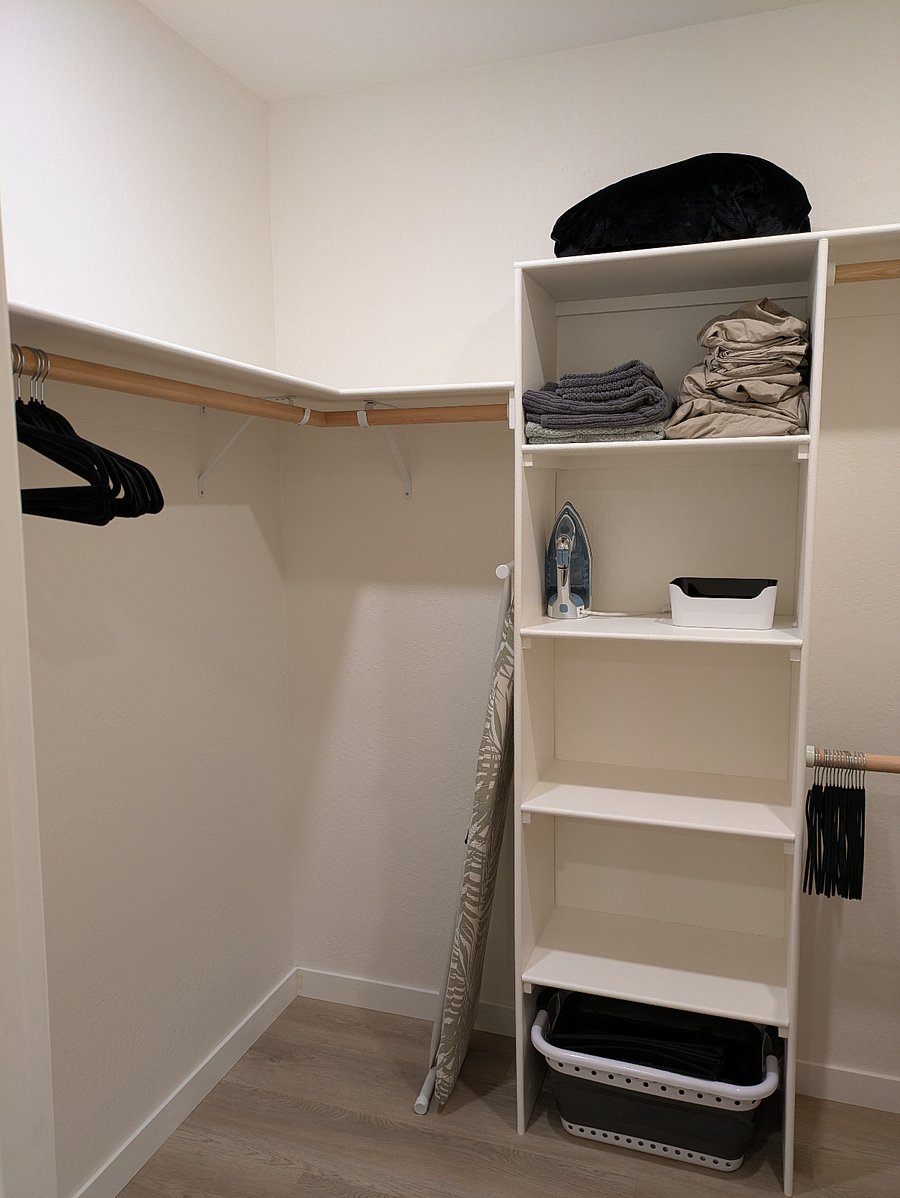 Walk in closet
