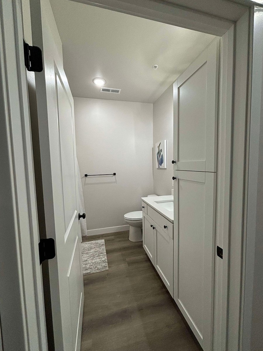 Furnished Finder property 858827_1 photo 8