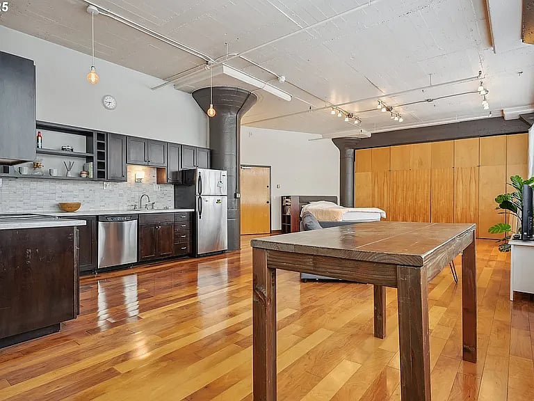 Furnished Finder property 858829_1 photo 15