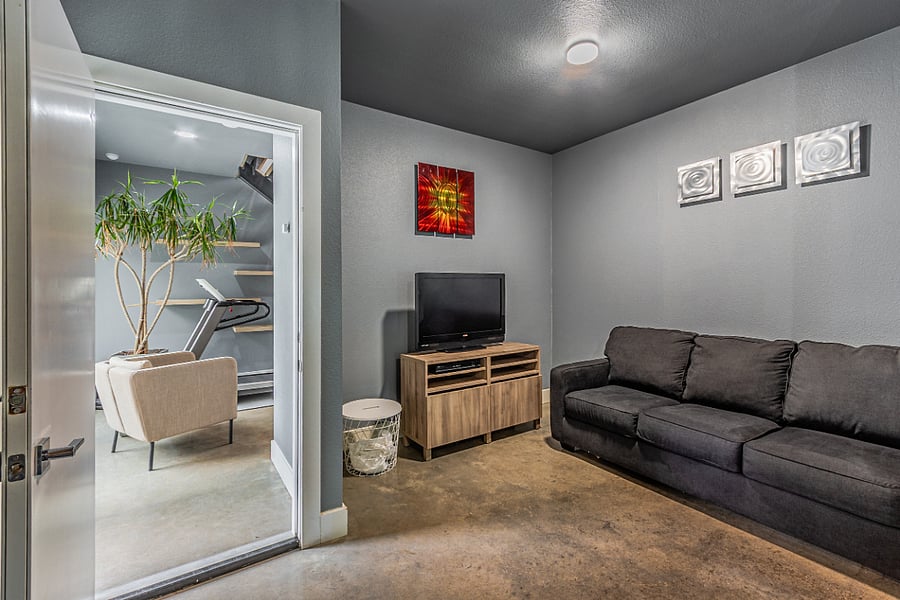 Furnished Finder property 858866_1 photo 2