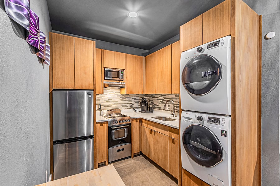 Furnished Finder property 858866_1 photo 8