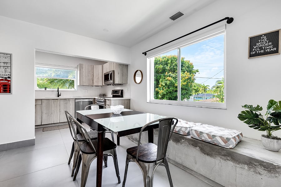 Furnished Finder property 858867_1 photo 17