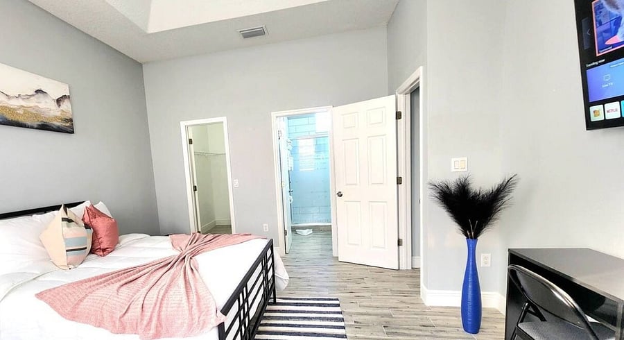 Furnished Finder property 858875_1 photo 17