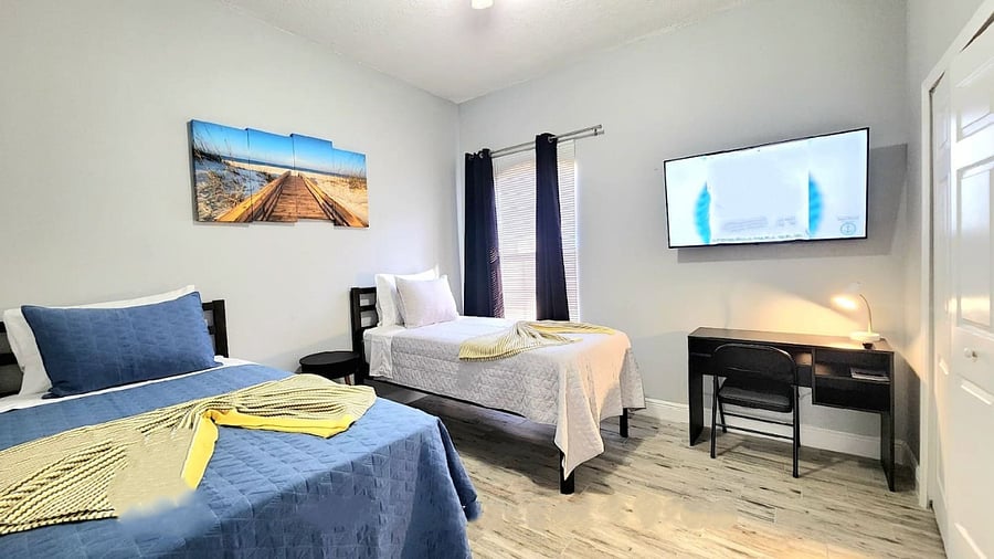 Furnished Finder property 858875_1 photo 23