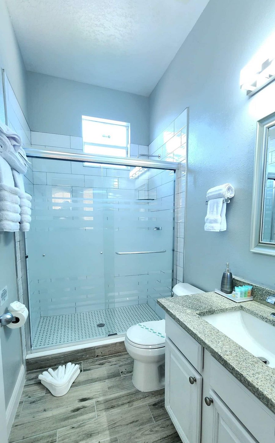 Furnished Finder property 858875_1 photo 25