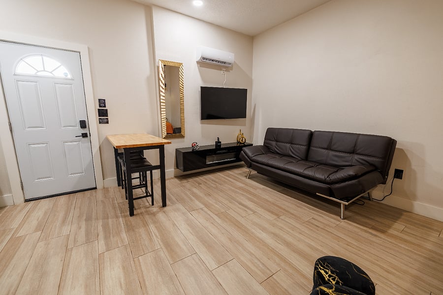 Furnished Finder property 858875_2 photo 8