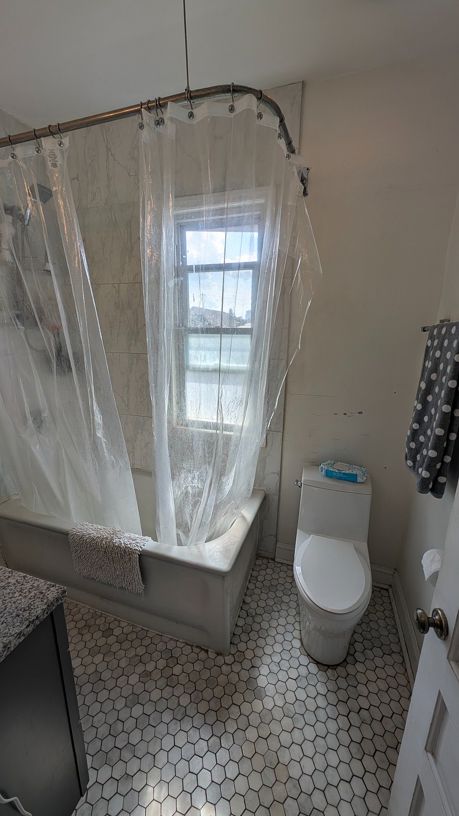 2nd floor bath
