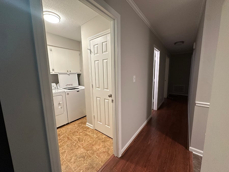 Furnished Finder property 858886_1 photo 8