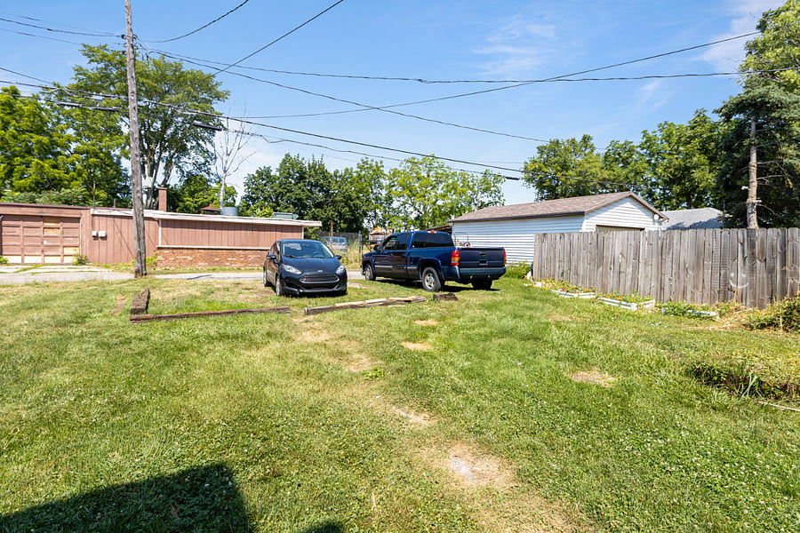 Furnished Finder property 858936_1 photo 20