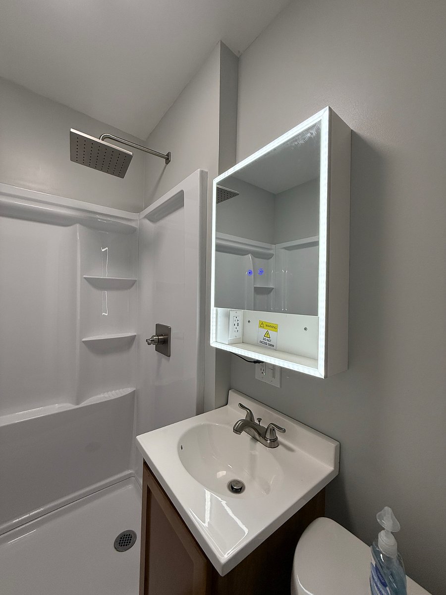 Furnished Finder property 858936_1 photo 17