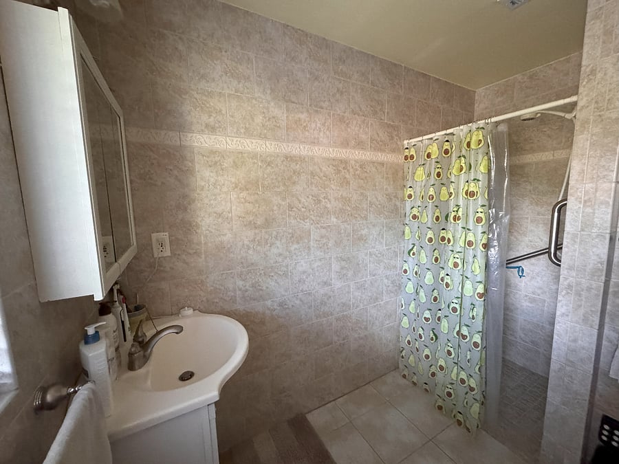 Furnished Finder property 858945_1 photo 13
