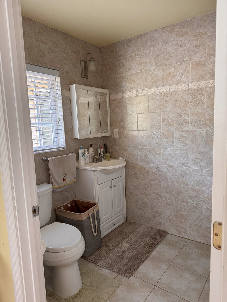 Furnished Finder property 858945_1 photo 12