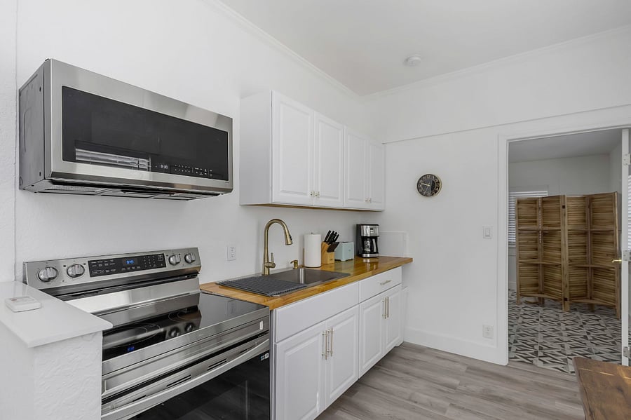 Furnished Finder property 858951_1 photo 15