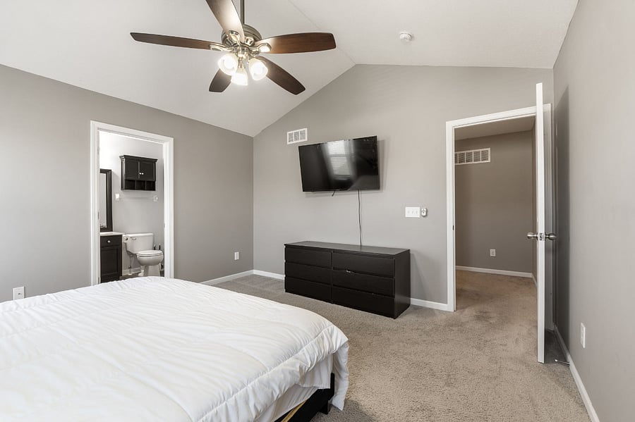 Furnished Finder property 858954_1 photo 14