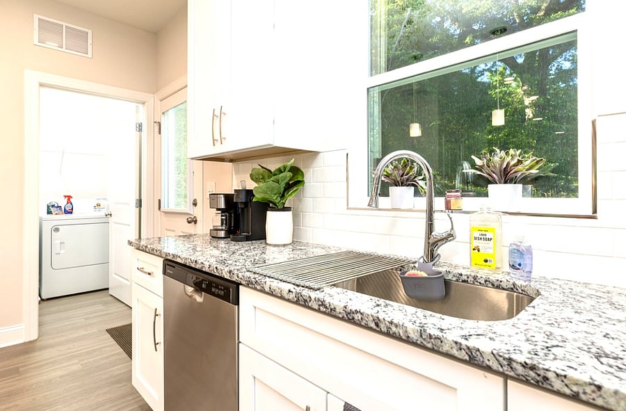 Furnished Finder property 858963_1 photo 13
