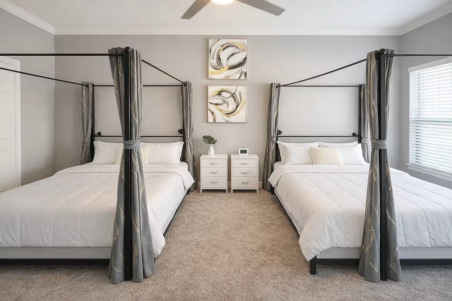 Second bedroom. 