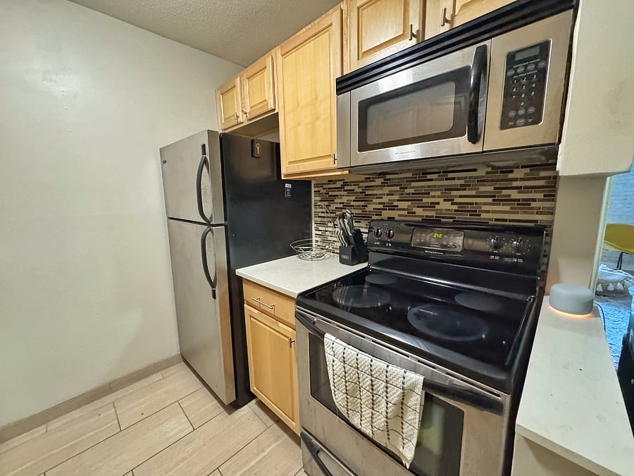 Furnished Finder property 858975_1 photo 15