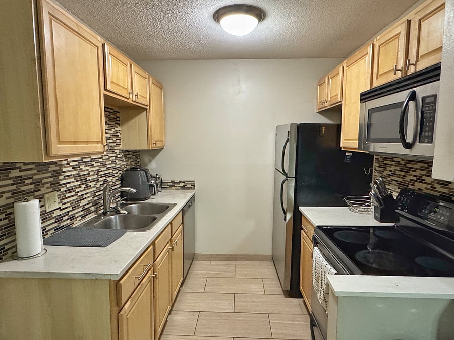Furnished Finder property 858975_1 photo 14