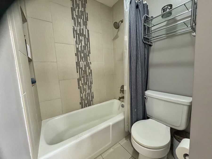 Furnished Finder property 858975_1 photo 37