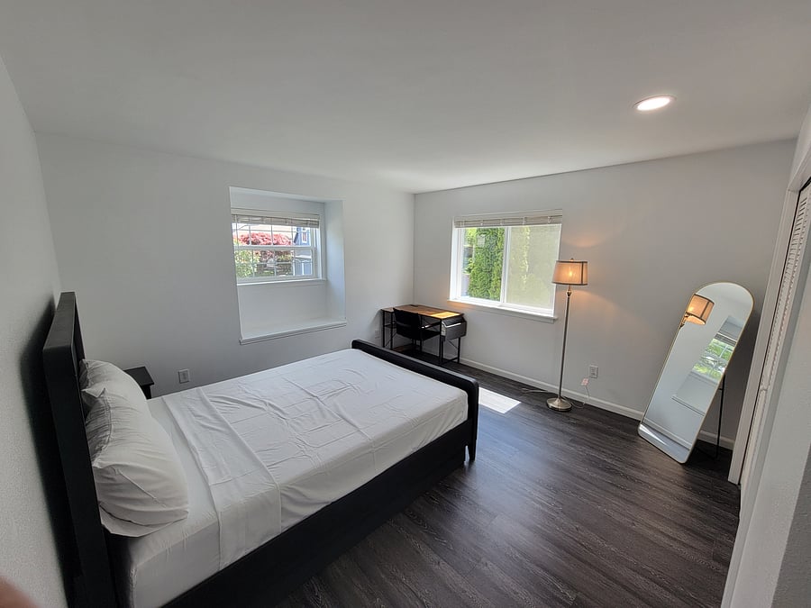 Furnished Finder property 859008_1 photo 12
