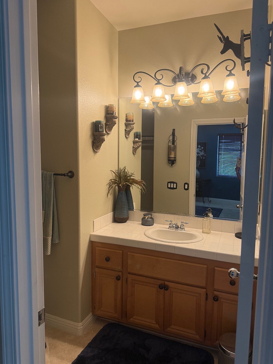 Furnished Finder property 859012_1 photo 7