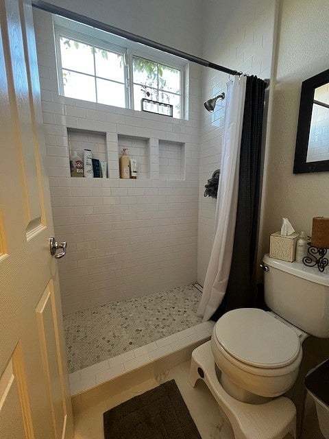 Fully tiled shower