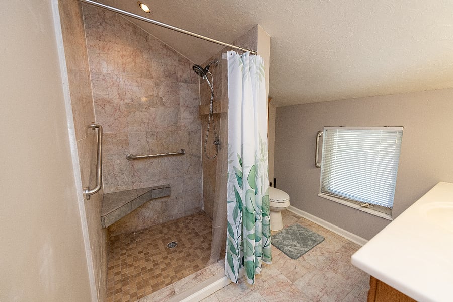 Furnished Finder property 859043_1 photo 25