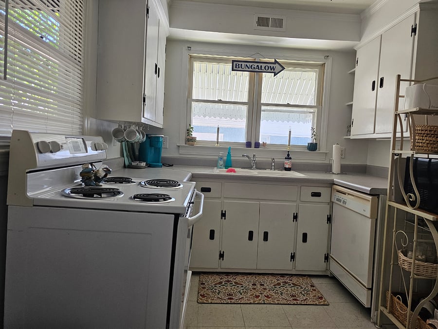 Furnished Finder property 859098_1 photo 9